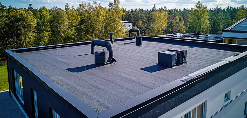 Professional Flat Roof Replacement Services in San Diego, CA