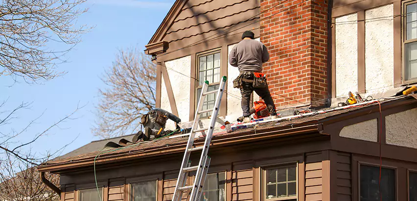 Roof Siding Trim Repair in San Diego