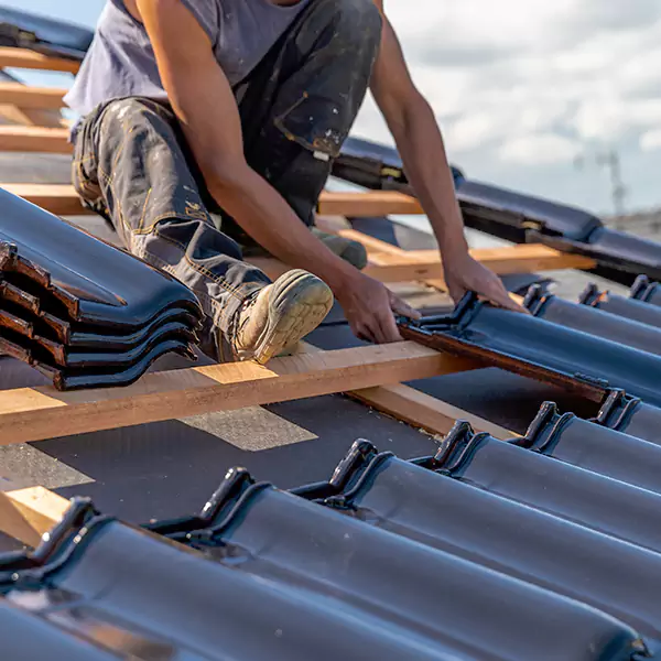 Why San Diego, CA Homeowners Choose San Diego Roofing Specialist for Hail Damage Repairs?