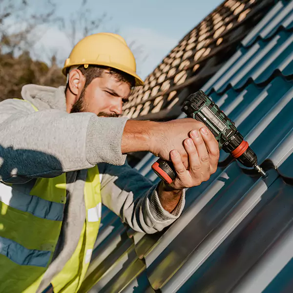 Why San Diego Property Owners Choose San Diego Roofing Specialist for Metal Roof Replacement?